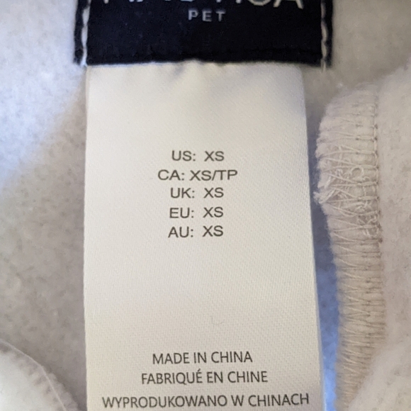 NEW Nautica Gray with Flag dog sweatshirt,XS - Picture 3 of 4